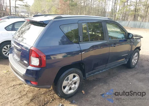 2016 Jeep Compass Latitude из США, поврежденный, VIN 1C4NJCEA2GD656063